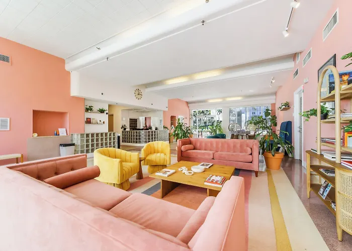 Tropics Hotel Miami Beach