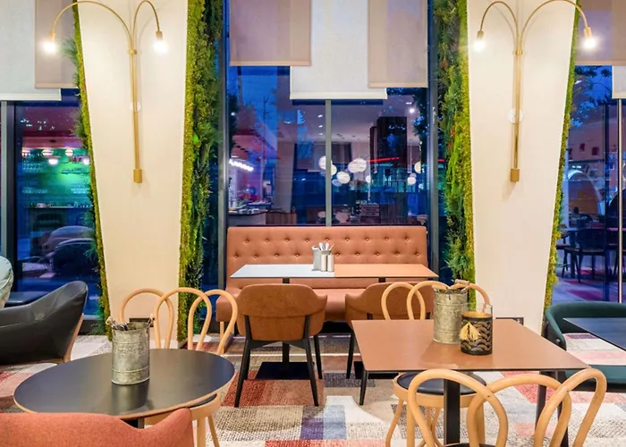 Ibis Styles Paris Meteor Avenue D'Italie Hotel