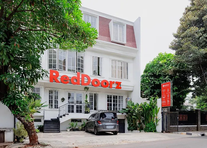 Reddoorz Syariah Plus Near Pancoran 2 Jakarta