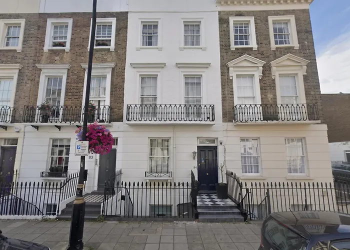 The Warwick By Nestor Hotel London