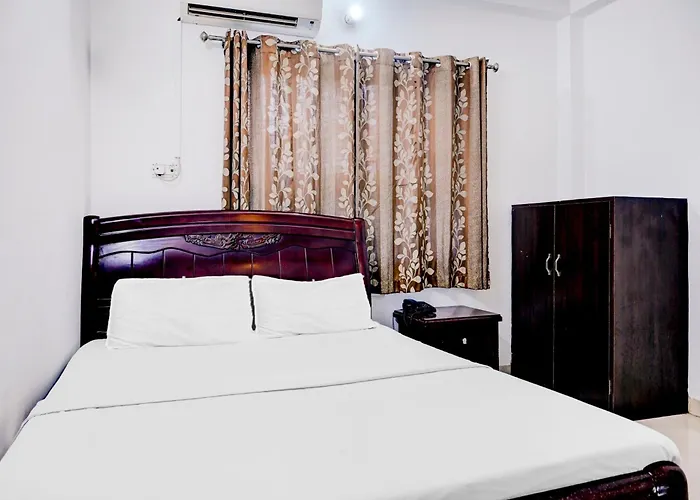 Hotel O Lotus Inn Varanasi