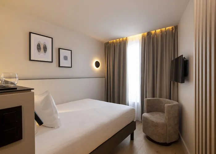 Hotel Este Paris