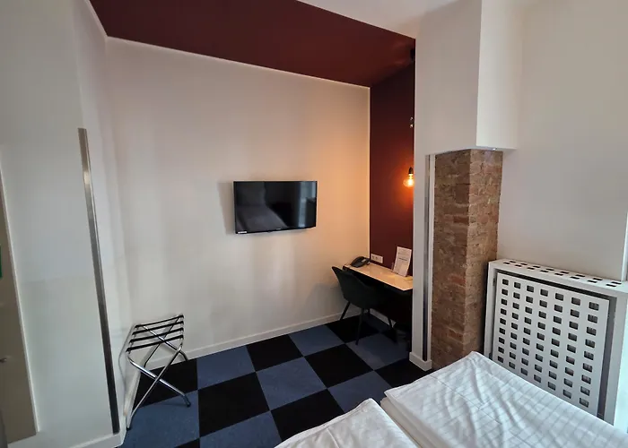 Hotel Cristall - Frankfurt City Frankfurt am Main