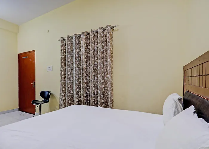 Hotel O Home Singhs Delight Varanasi