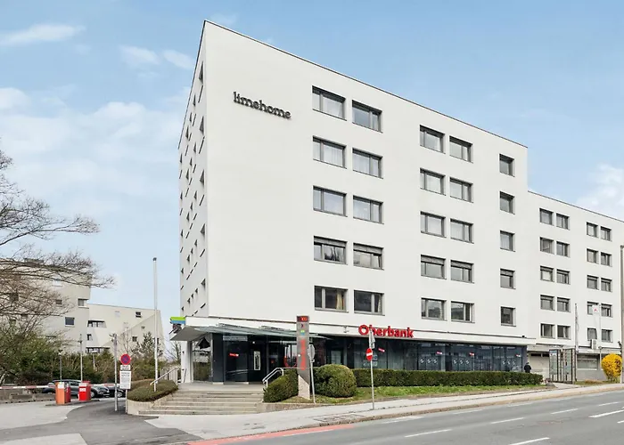 Limehome Salzburg Sterneckstr