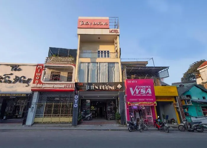 OYO 917 Khách Sạn Thiên Đường Huế