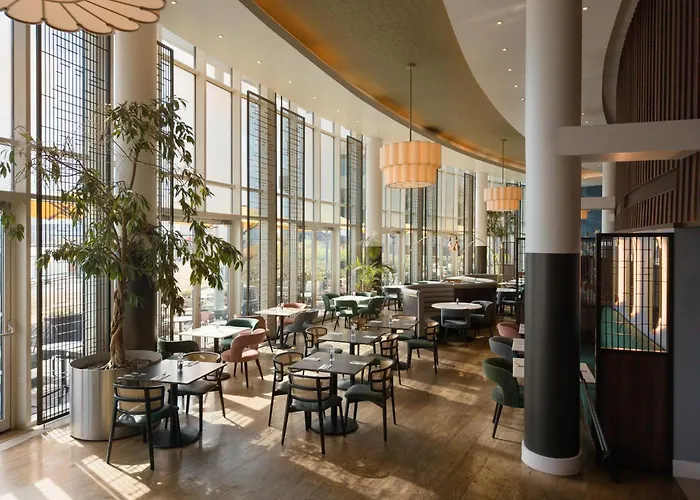 Doubletree By Hilton London Excel Hotel