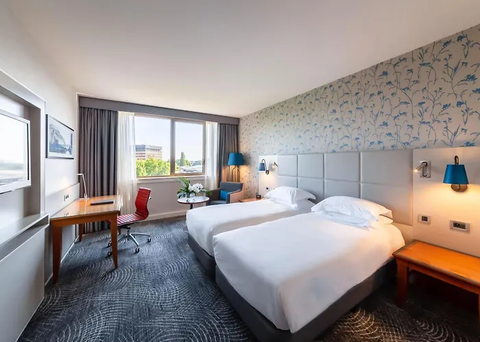 Hilton Strasbourg Otel