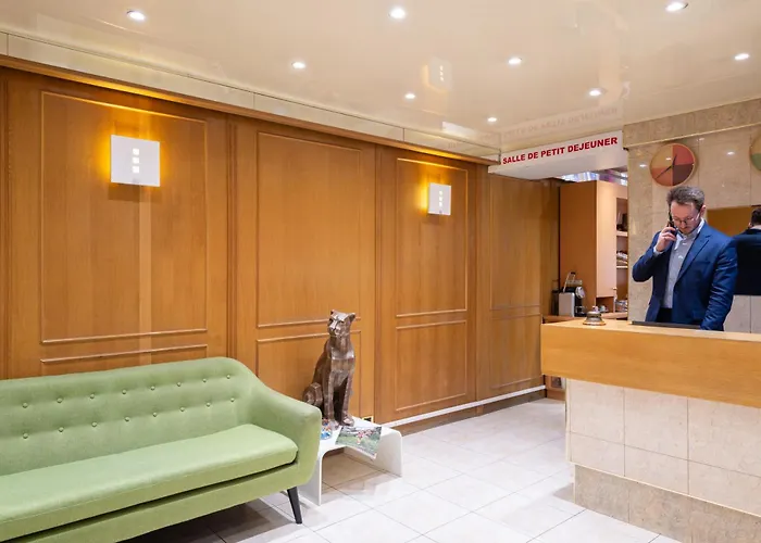 Cosmotel Hotel Paris