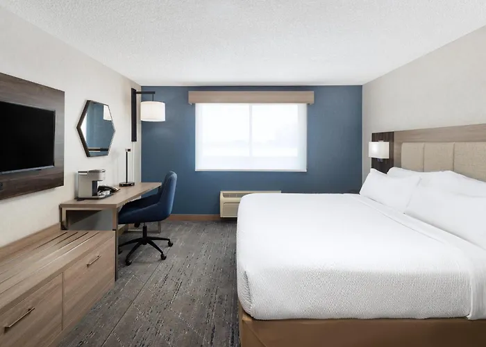 Holiday Inn Express Redding North By Ihg