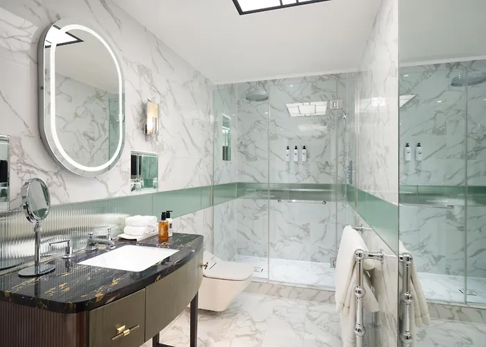 Готель Mandarin Oriental Hyde Park, Лондон