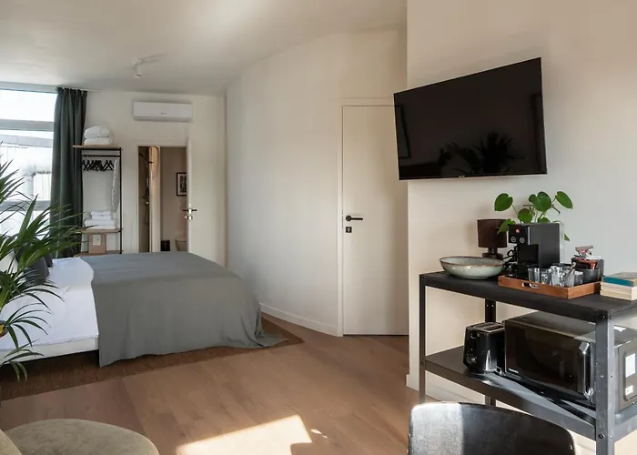 A Place Antwerp - Boutique Suites & Flats - Marnixplaats 15