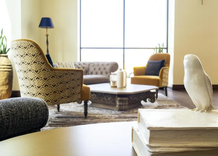 The Peregrine Omaha Downtown Curio Collection By Hilton Hotel