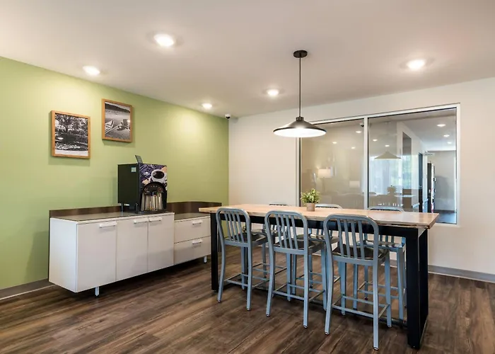 Woodspring Suites Greensboro - High Point North