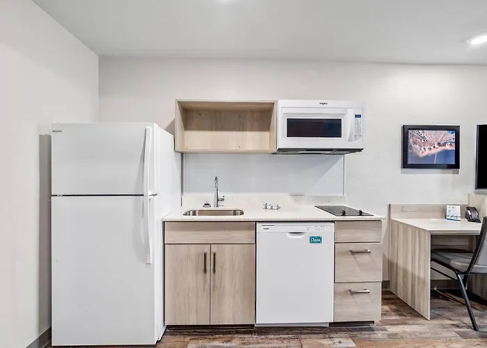 Woodspring Suites Fort Myers - Cape Coral