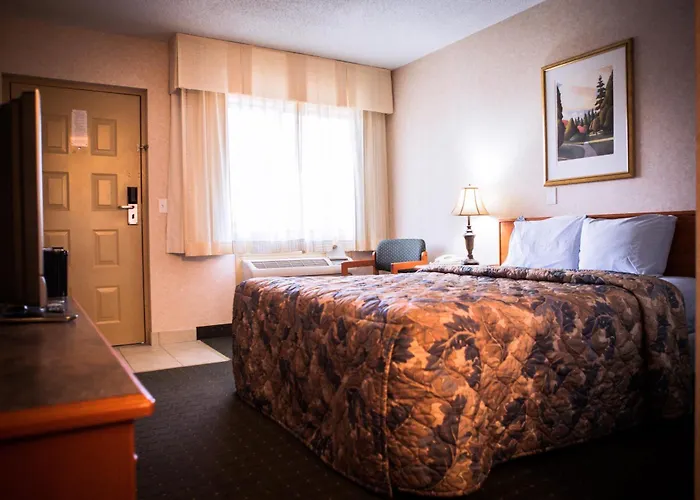 Langley Hwy Hotel