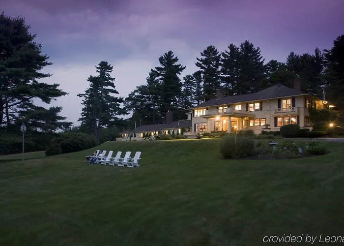 The Manor On Golden Pond Bed & Breakfast Holderness