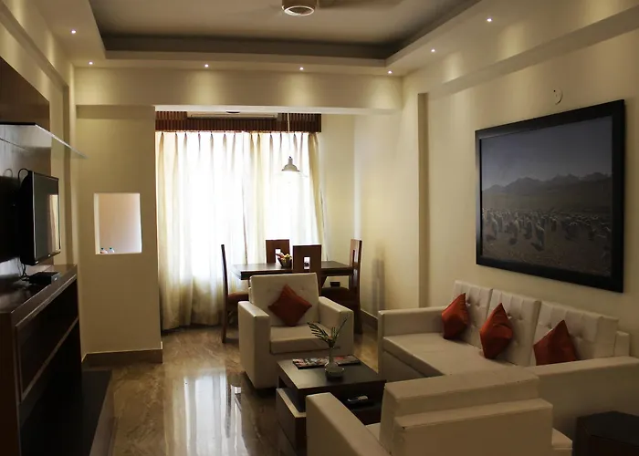 Inderlok Hotel Dehradun