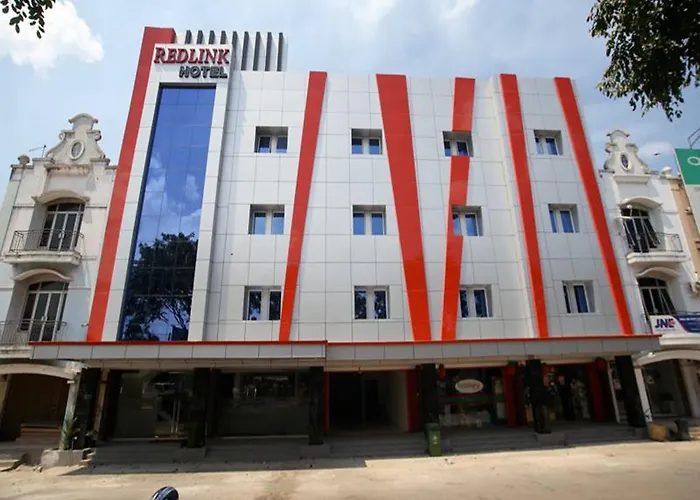 Redlink Hotel Batam