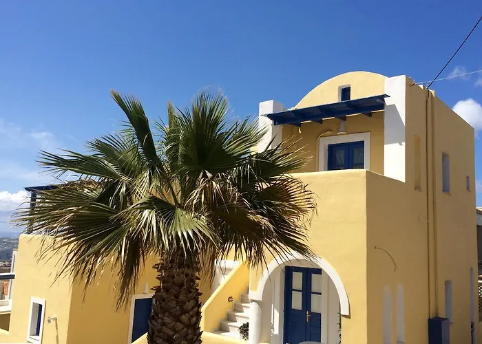 Cultural House Aparthotel Pyrgos Kallistis