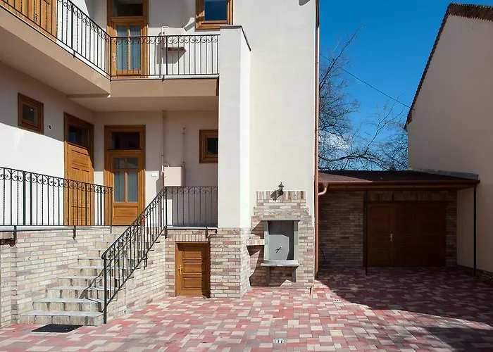 Csanabella House Hotel Szeged