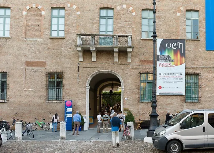 Palazzo Castiglioni Luxury Suite And Rooms Mantua