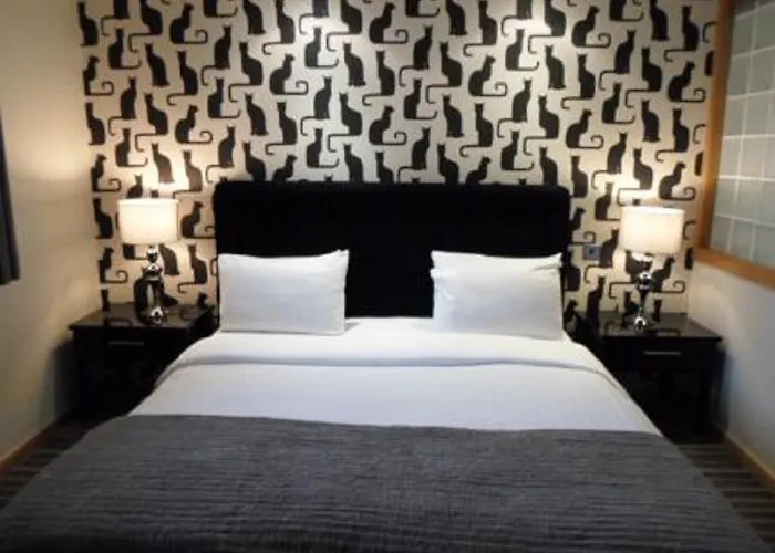 Cheshire Cat Hotel Nantwich
