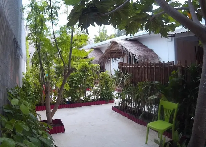Maafushi View Hotel