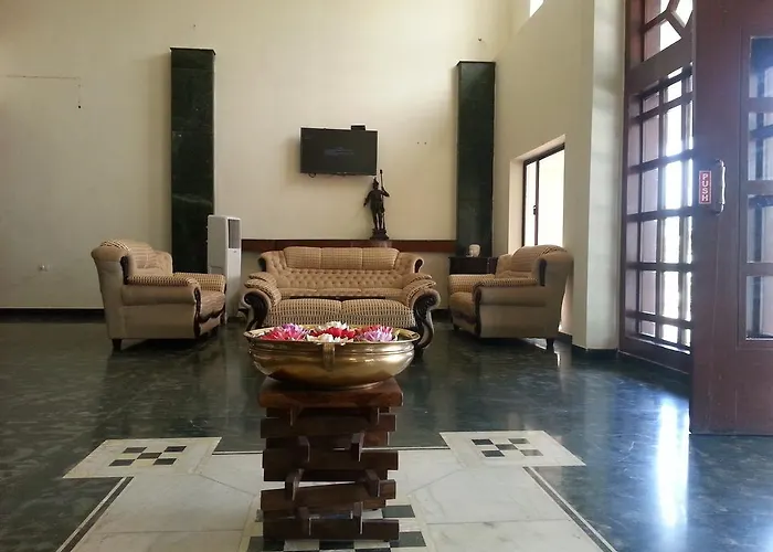 Paramount Inn Sriperumbudur