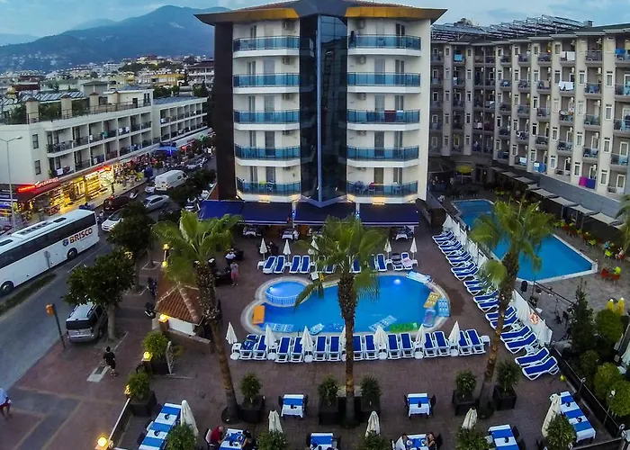 Parador Beach Hotel All Inclusive อลันยา