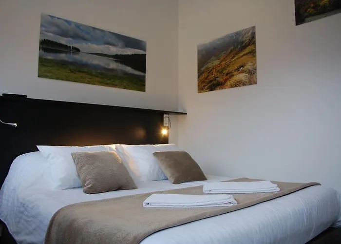 Aux 500 Diables Eco Lodge - Hotel Chambon-sur-Lac
