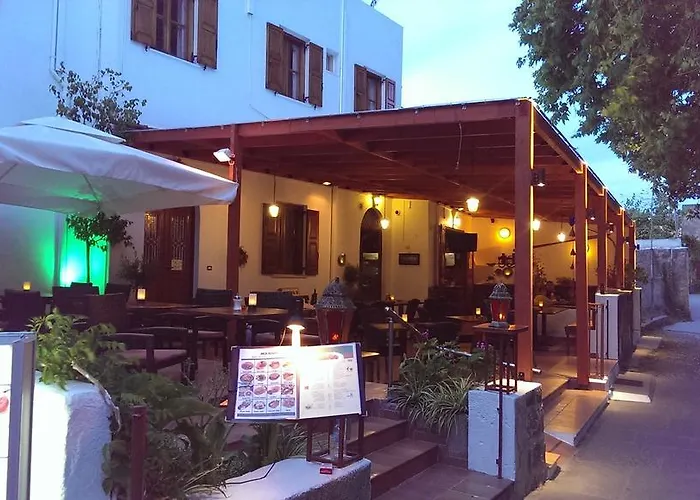 Mango Rooms Rhodes City