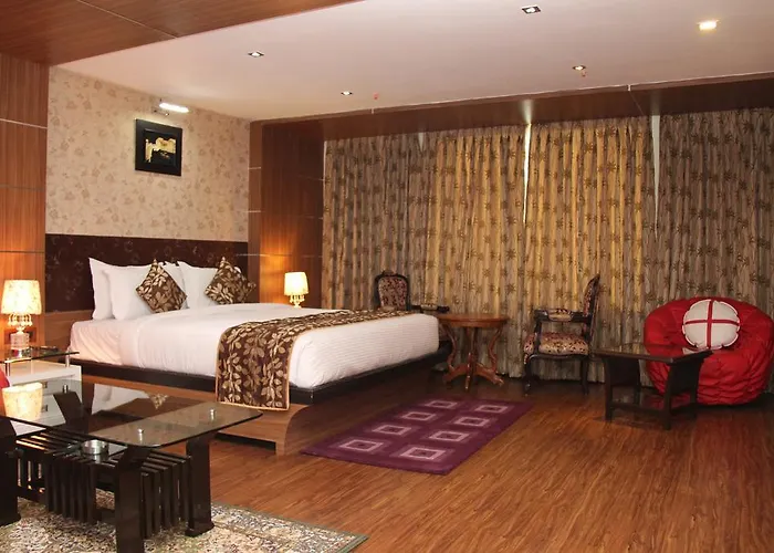 Maple Wood Hotel Ranchi