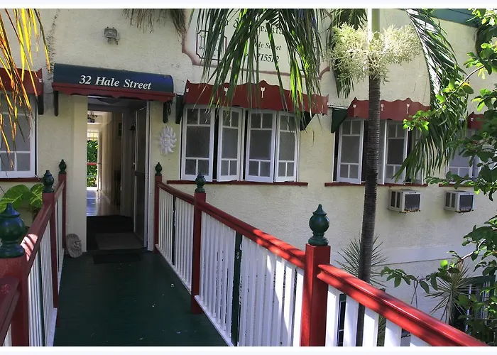 Coral Lodge Bed And Breakfast Inn Townsville