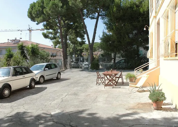 Pino Marittimo Bed & Breakfast Civitanova Marche