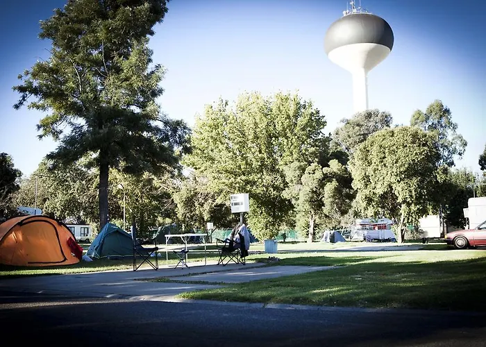 Strayleaves Caravan Park Shepparton