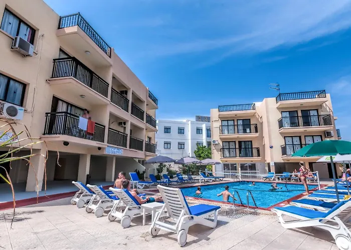 A Maos Hotel Apartments Ayia Napa