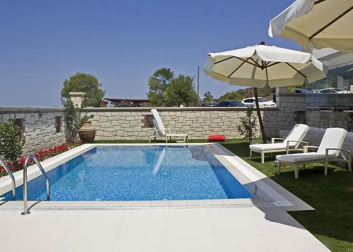 Lara Ilica Hotel Çeşme
