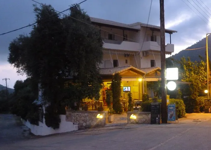 Lichnos Babis Taverna & Rooms Parga