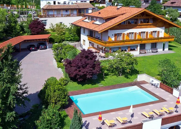 Pension Golser Tscherms