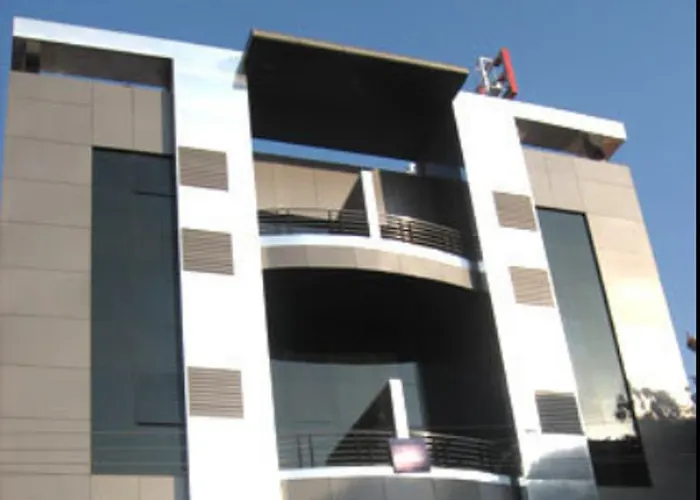 Hotel The Elite Suites Pune