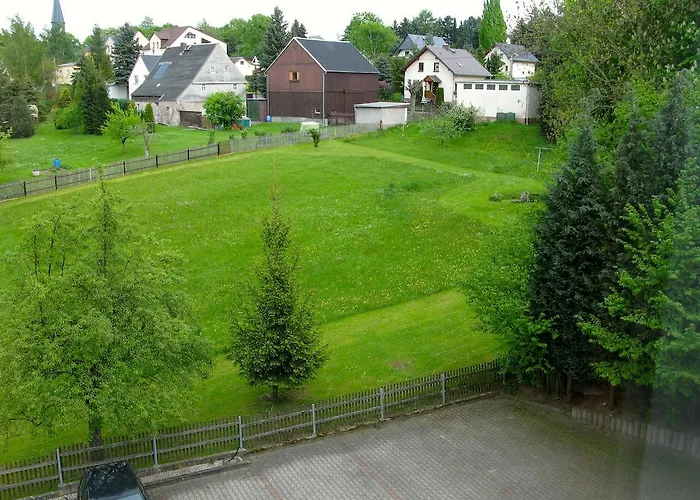 Landhotel Goldener Becher Limabach - Oberfrohna