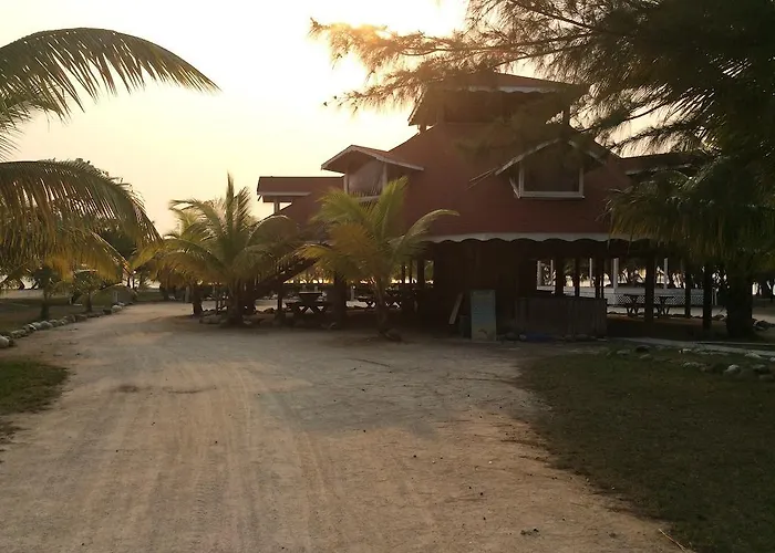 Sea Eye Hotel - Laguna Building Utila