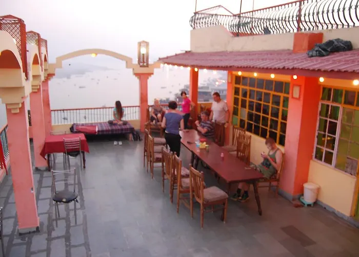 Puja Guest House Varanasi