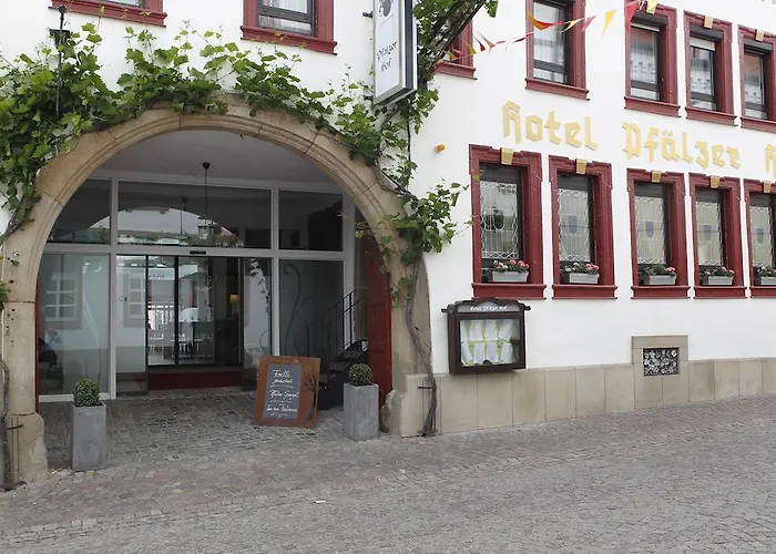 Hotel-Restaurant Pfälzer Hof Edenkoben