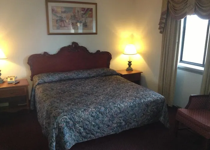 Embassy Motel Franklin 