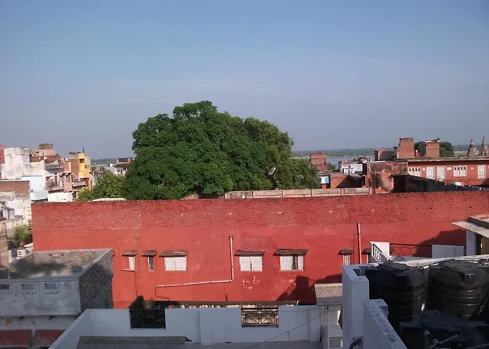 Hare Rama Hare Krishna Guest House Varanasi