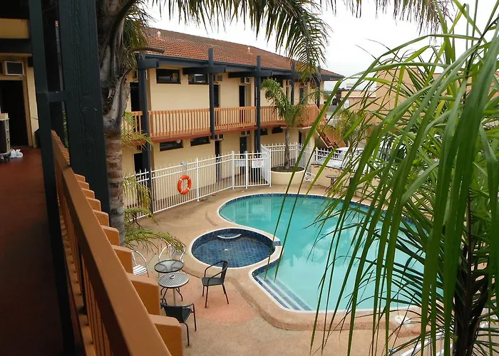 The Central Hotel Motel Lakes Entrance