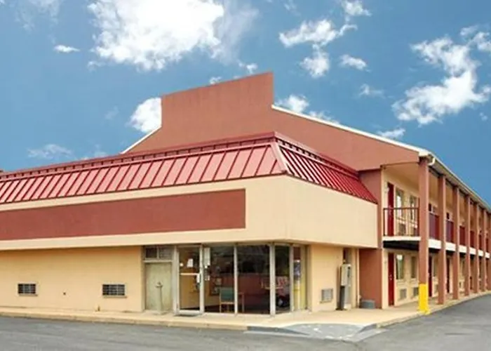 Econo Lodge Northeast Reading