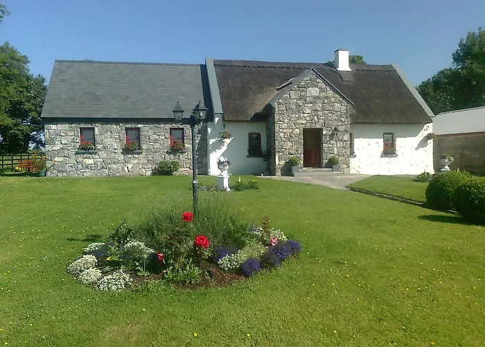 The Thatched Cottage B&B Claregalway